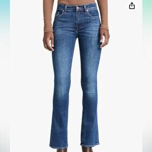 7 for All Mankind A Pocket Lexie Bootcut Jeans  Petite Size 28